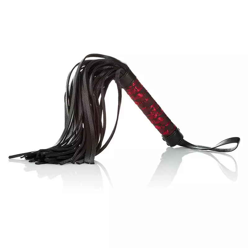 Martinet BDSM Scandal Flogger Noir & Rouge - Calexotics 1 Martinet BDSM Scandal Flogger Noir & Rouge - Calexotics